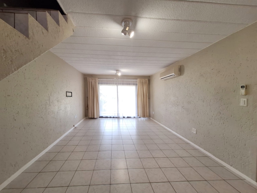 To Let 2 Bedroom Property for Rent in Key West North West